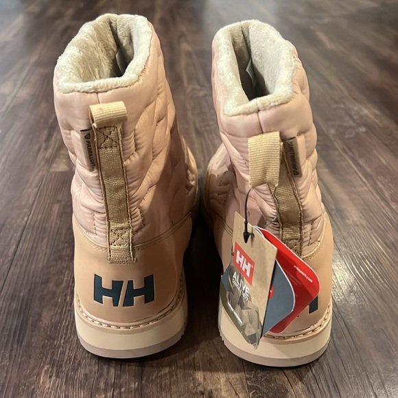 Helly Hansen Beloved Boot 2.0 - Picture 2 of 9